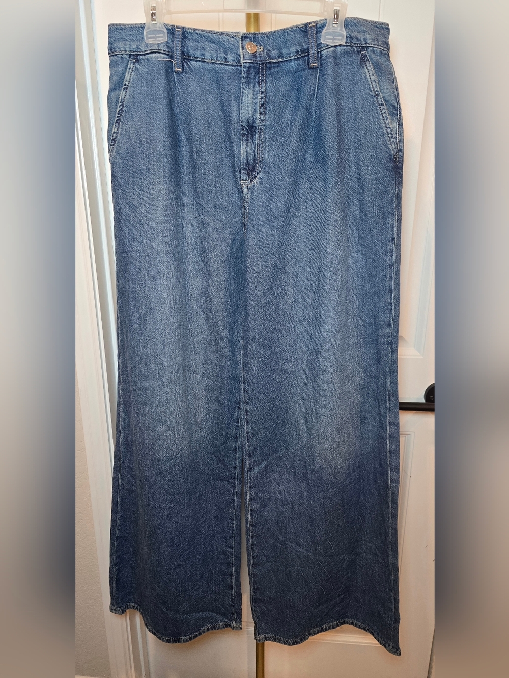Pilcro Anthropologie  Womens Jeans High Rise Wide Leg 31 Great For Tall